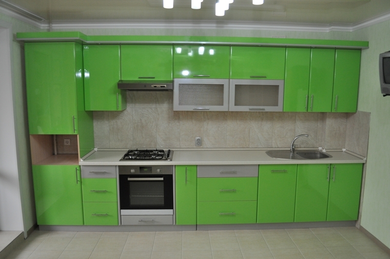 Кухня в зеленом цвете не утомляет зрение