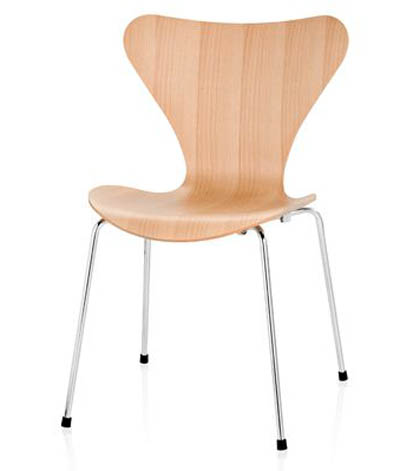 Стул "Series 7 Chair" от Арне Якобсен, 1955 год