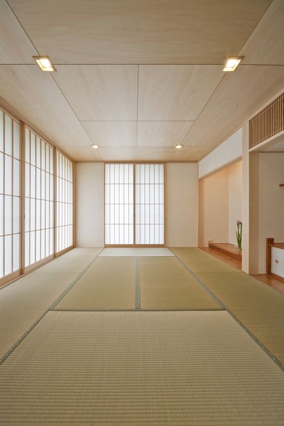Современная комната в стиле васицу